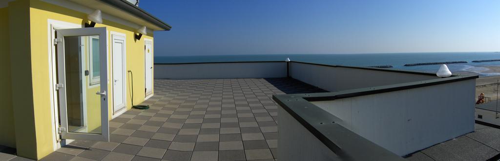 Sun Beach Residence Rimini Kültér fotó