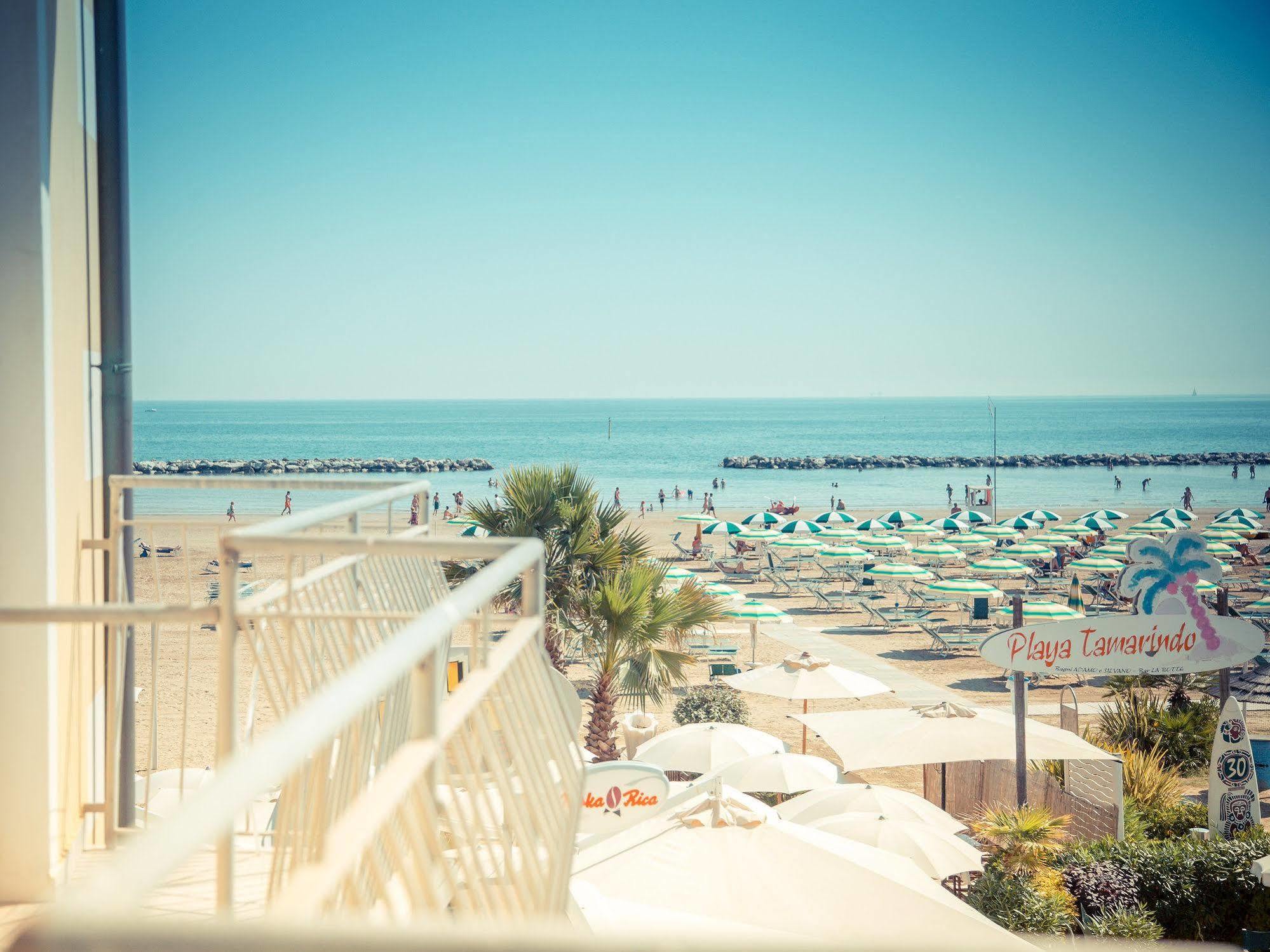 Sun Beach Residence Rimini Kültér fotó