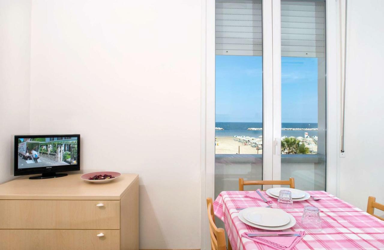 Sun Beach Residence Rimini Kültér fotó
