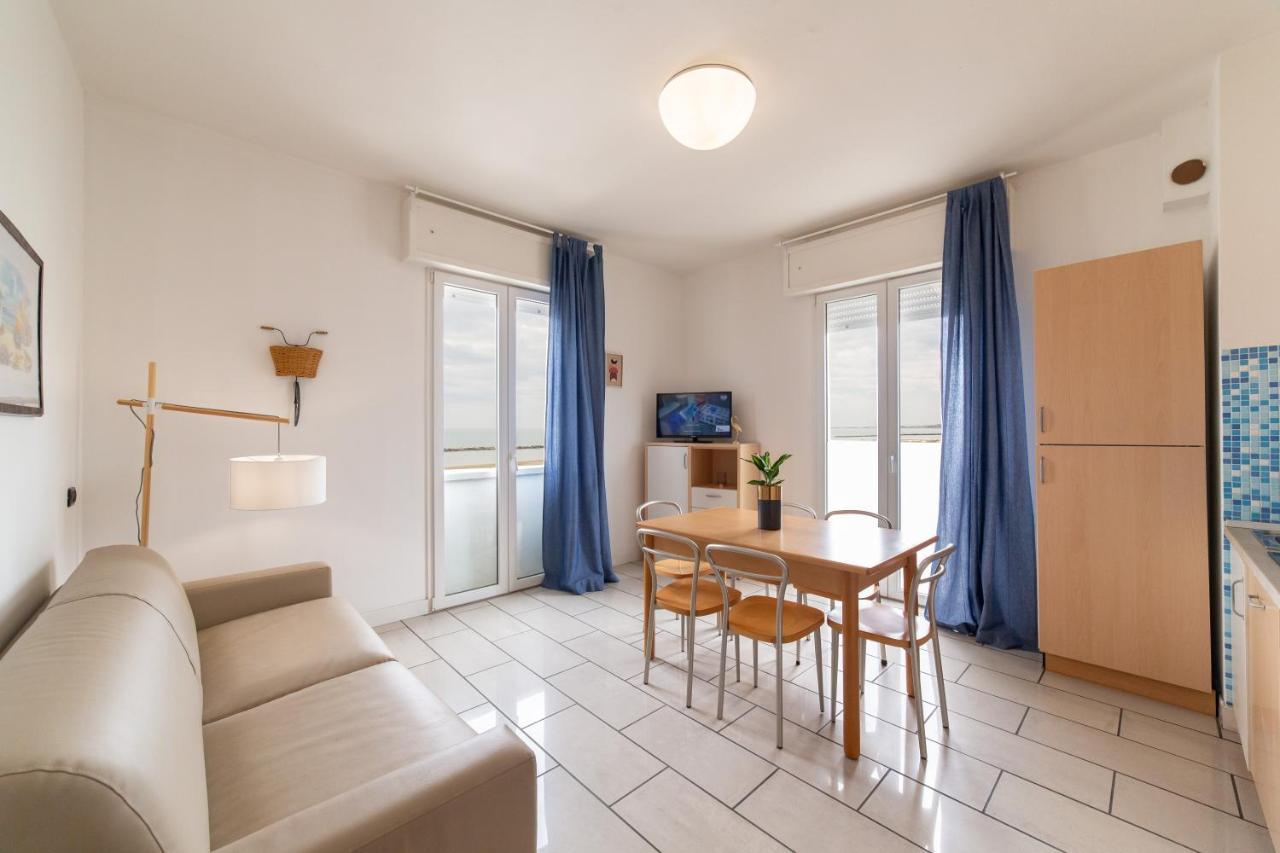 Sun Beach Residence Rimini Kültér fotó