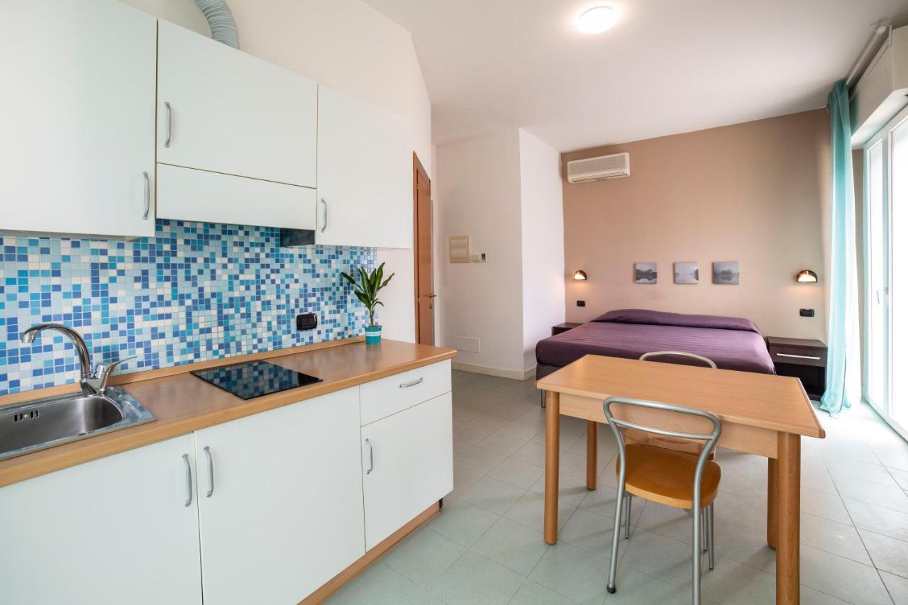 Sun Beach Residence Rimini Kültér fotó