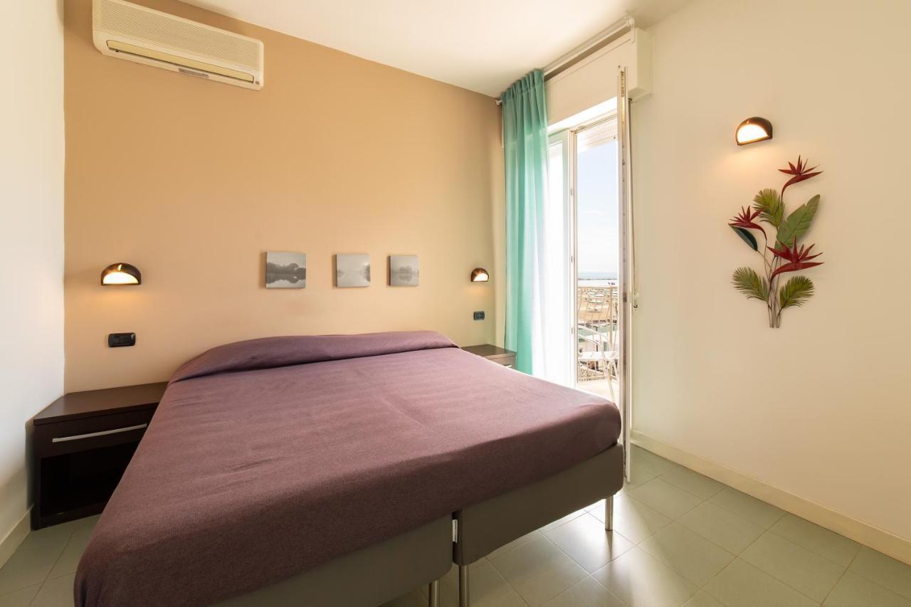 Sun Beach Residence Rimini Kültér fotó