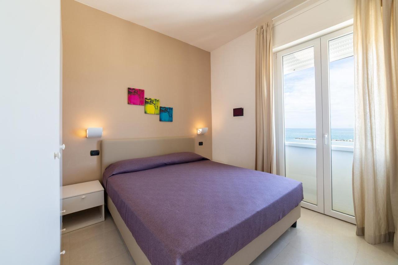 Sun Beach Residence Rimini Kültér fotó